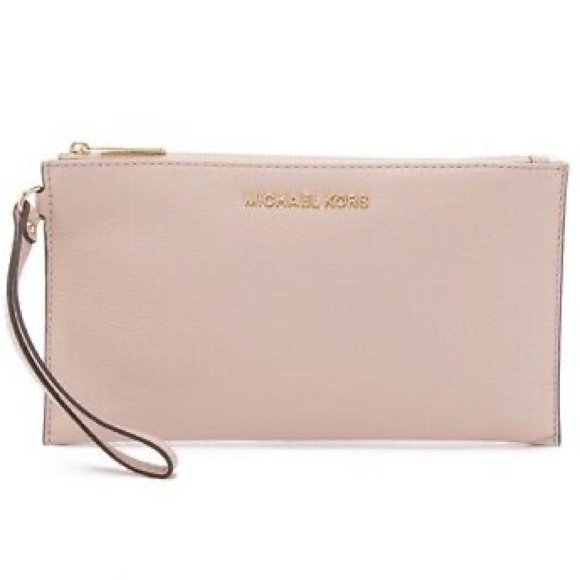 Michael Kors Bedford Leather Wristlet - Picture 1 of 1